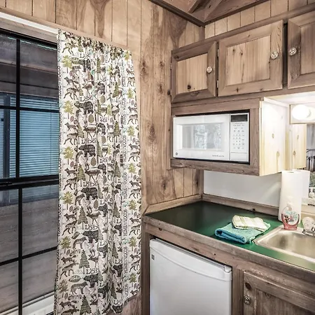 Rainbow Lake Cabin & Rv Resort Ruidoso Exterior photo